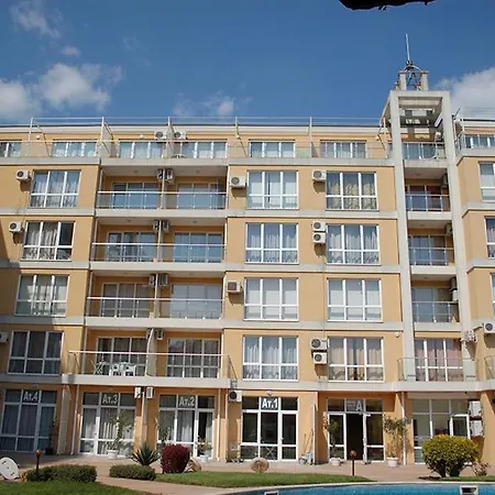 Flores Park Sunny Beach Апартаменты *